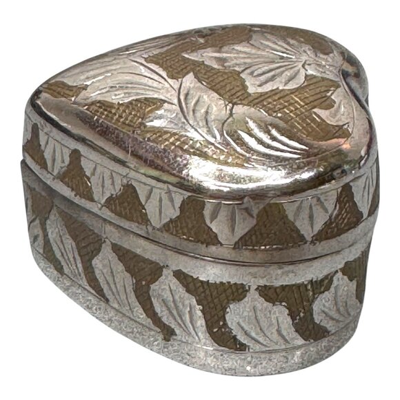 Heart-Shaped Silver & Brass Leaf Trinket Jewelry Ring Gift Box 2" Etched India - Picture 3 of 11
